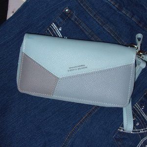 purse hand bag clutch wallet gray blue billfold wristlet